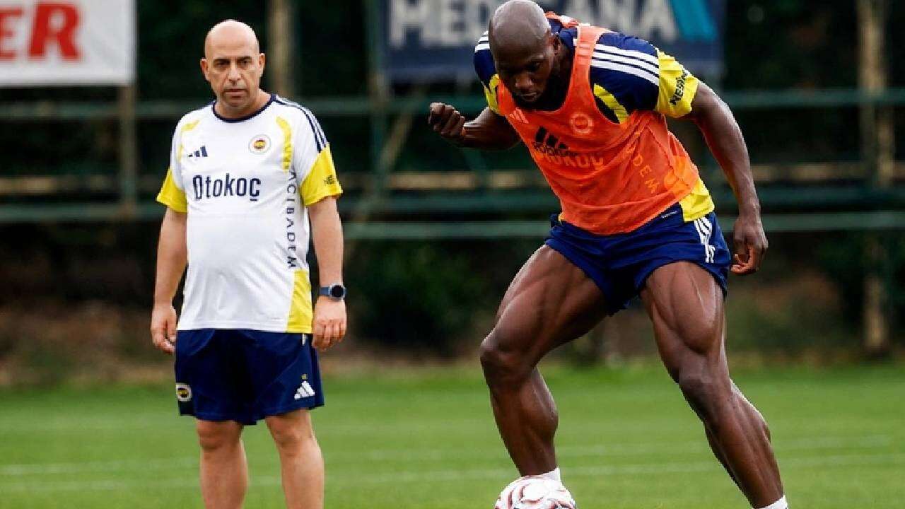 1 yıllık sözleşme imzalamıştı: Fenerbahçe'de Aziz Yıldırım'dan Lukaku kararı, daha fazla dayanamadı! 4
